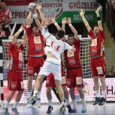 Veszprem wins EHF CL thriller against Zagreb in front of more than 15,000 supporters