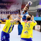 Meshkov easily sail past Celje PL